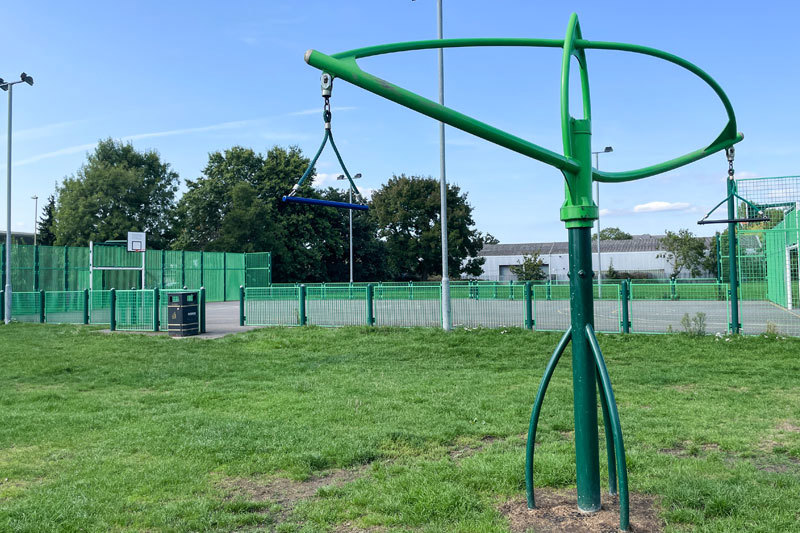 Play Equipment At Ivy Road